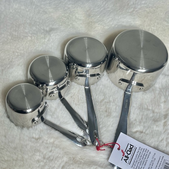All-Clad Stainless-Steel Measuring Cups set - Picture 2 of 2